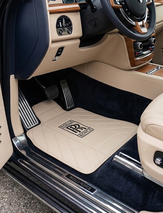 Expert Custom Car Floor Mat
